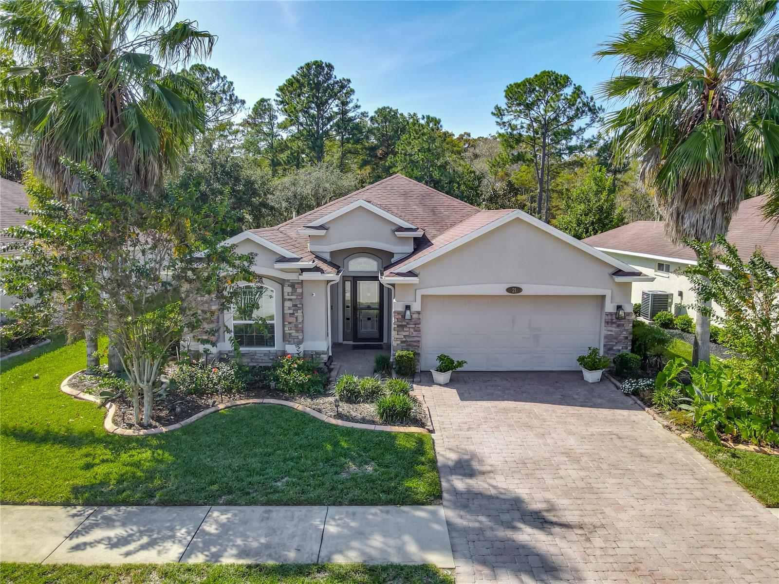 21 Arrowhead Drive, FL