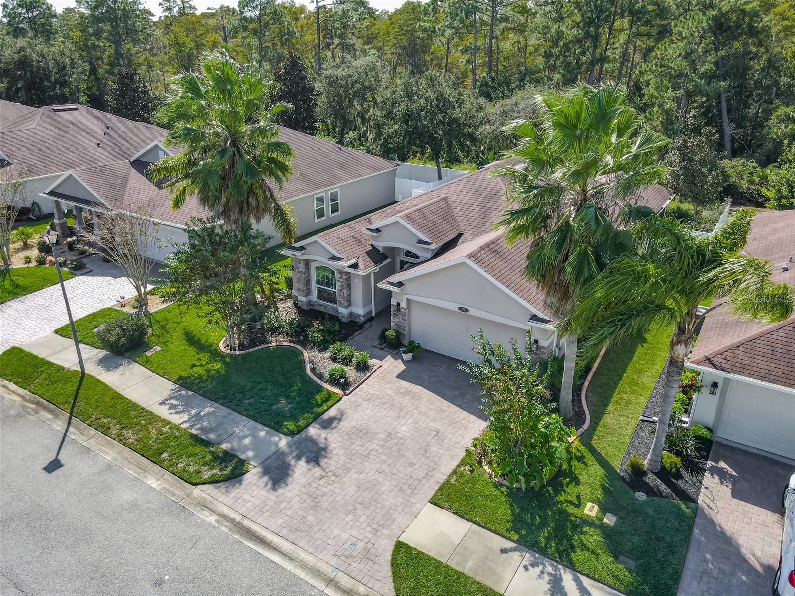 21 Arrowhead Drive, FL