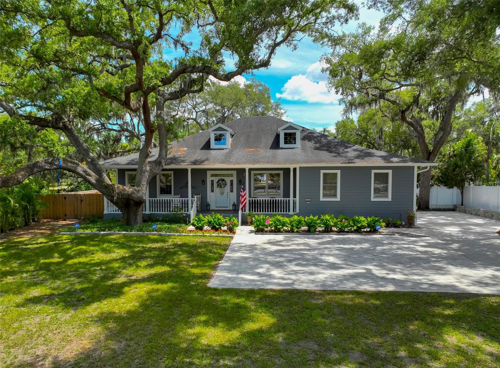 2351 Coachman Road, FL
