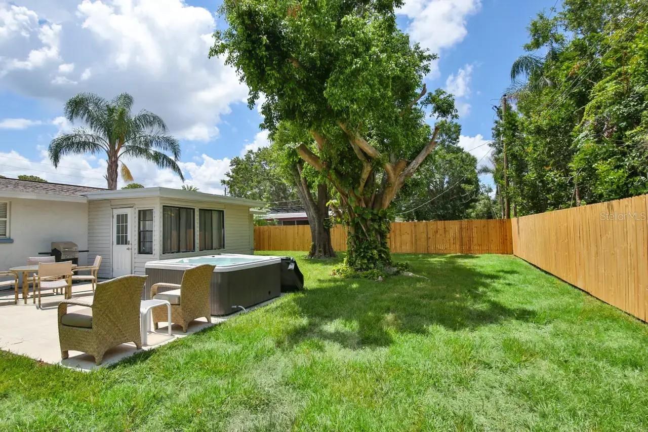 5622 Lockwood Ridge Road, FL