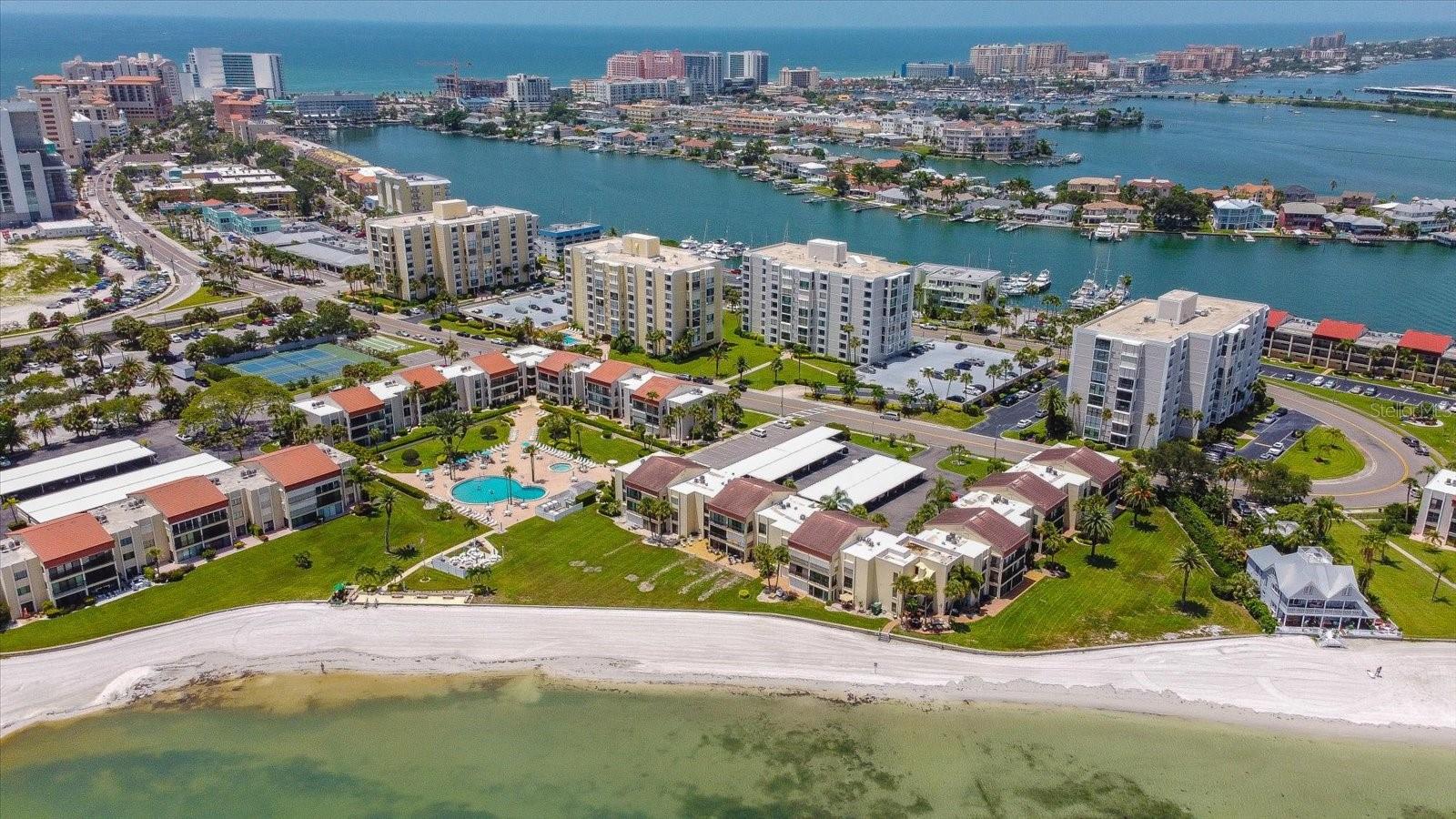 865 Gulfview Boulevard, FL