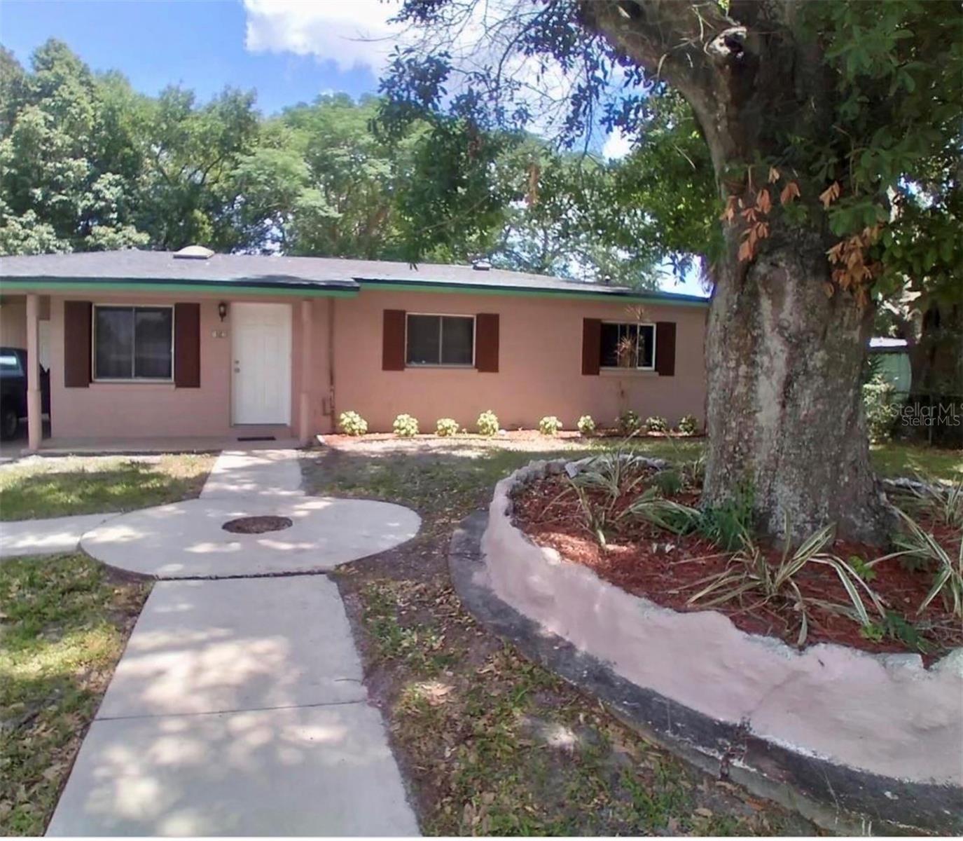 1523 Amaros Avenue, FL