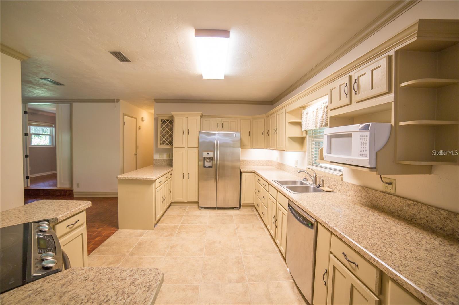 1009 39th Drive, FL