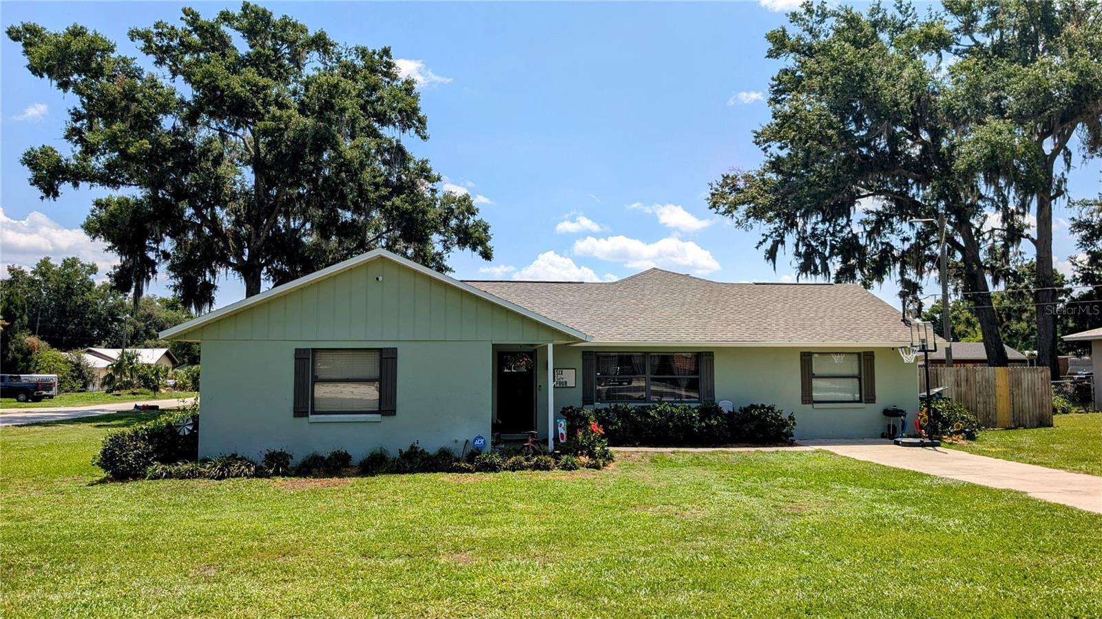 624 Lanier Avenue, FL