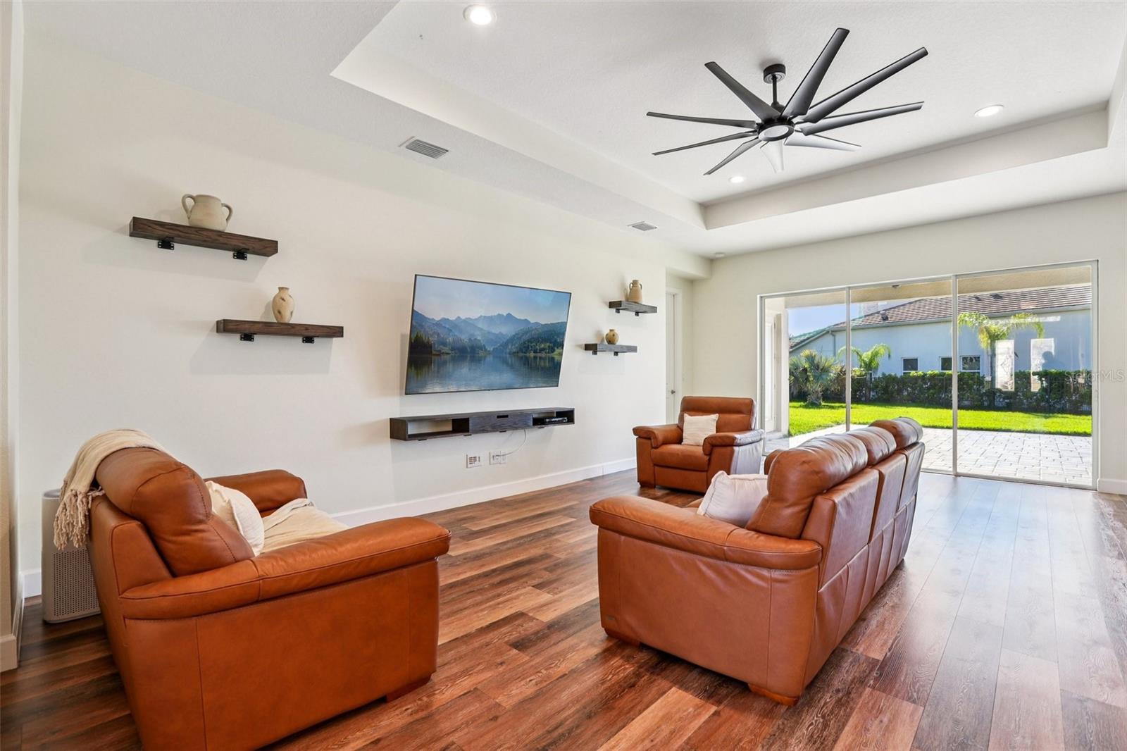 3326 Acacia Bay Avenue, FL