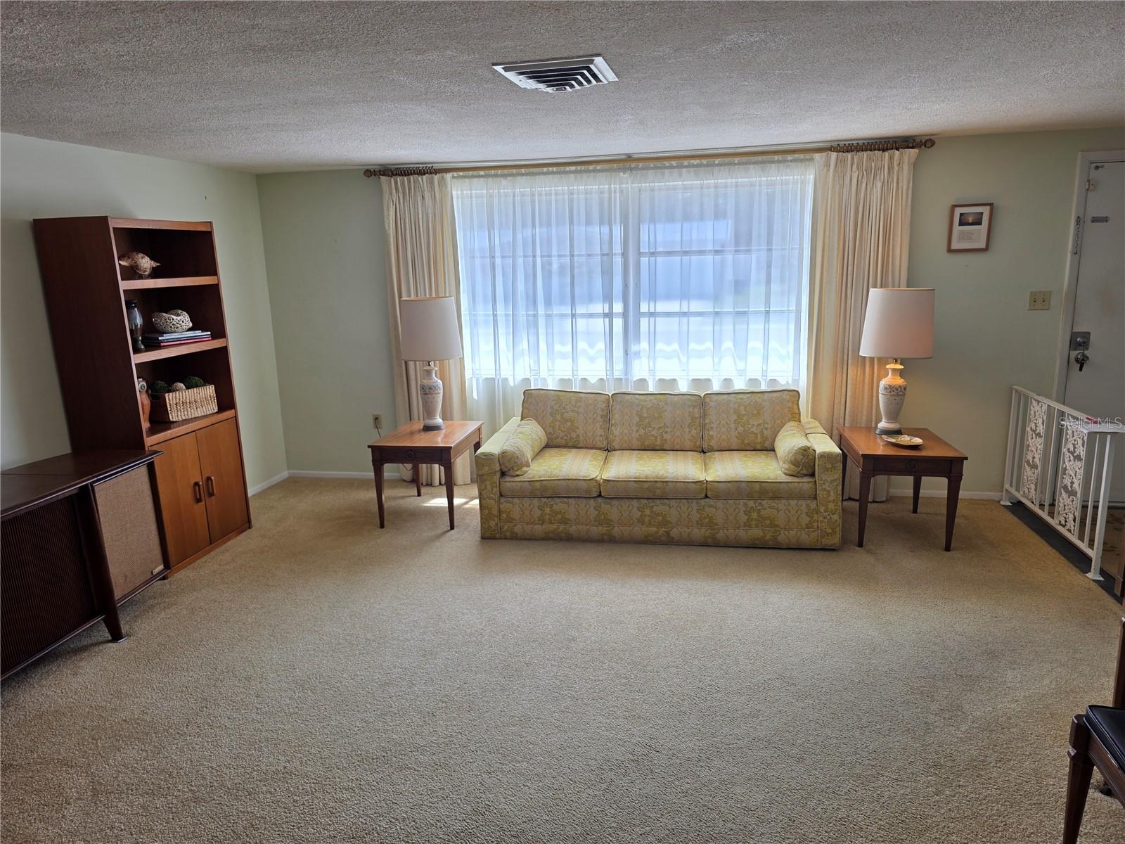 7207 Ashwood Drive, FL