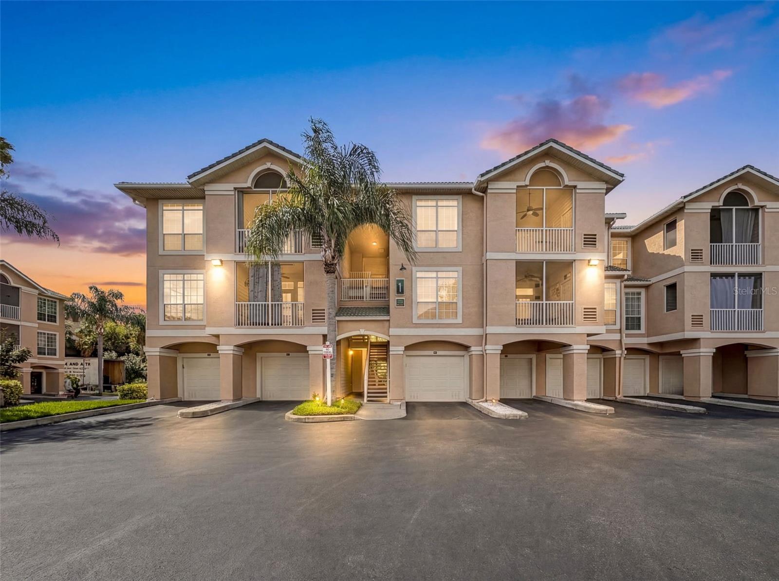 1203 Bay Club Circle, FL