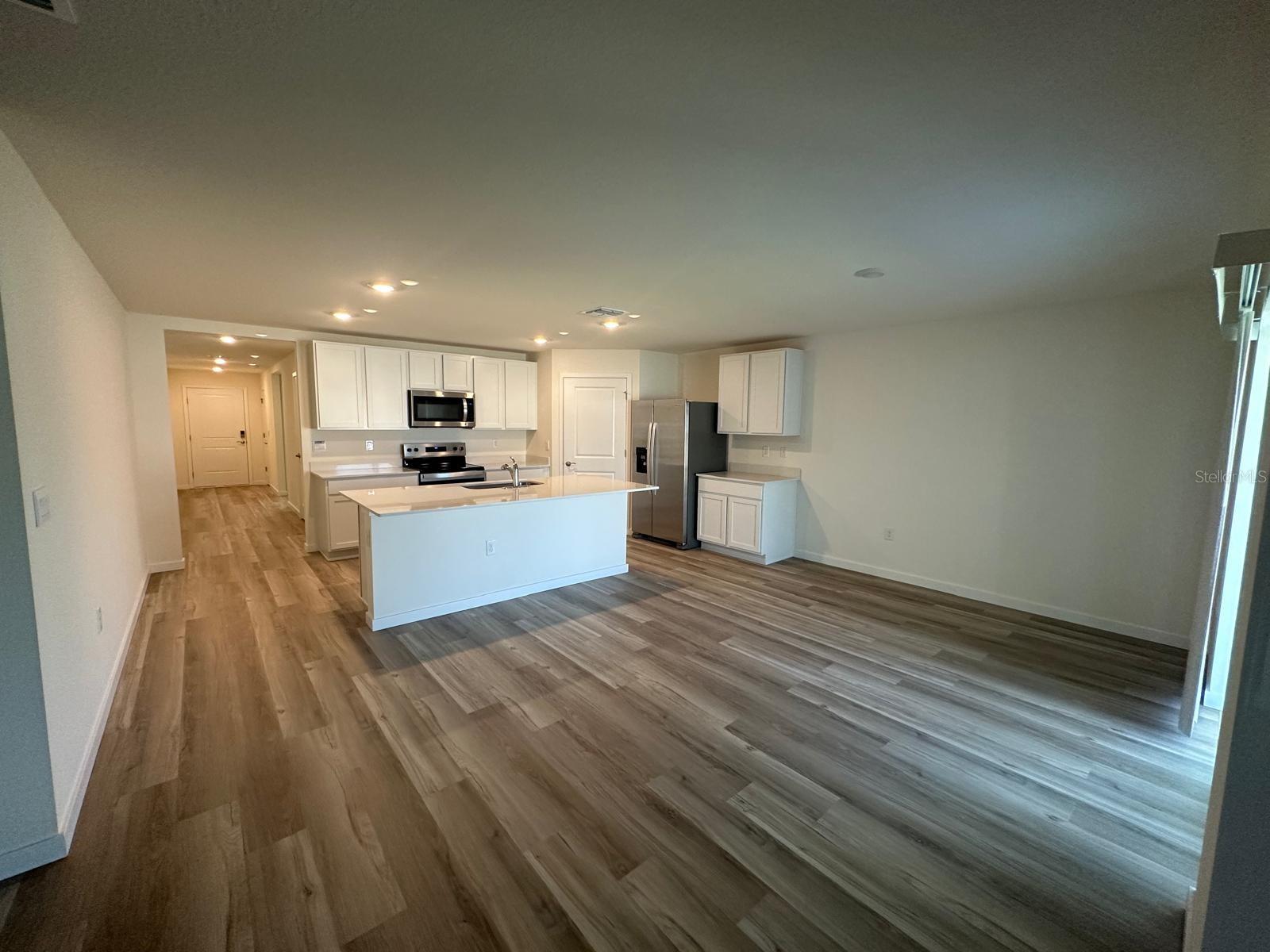 4697 89 Street, FL