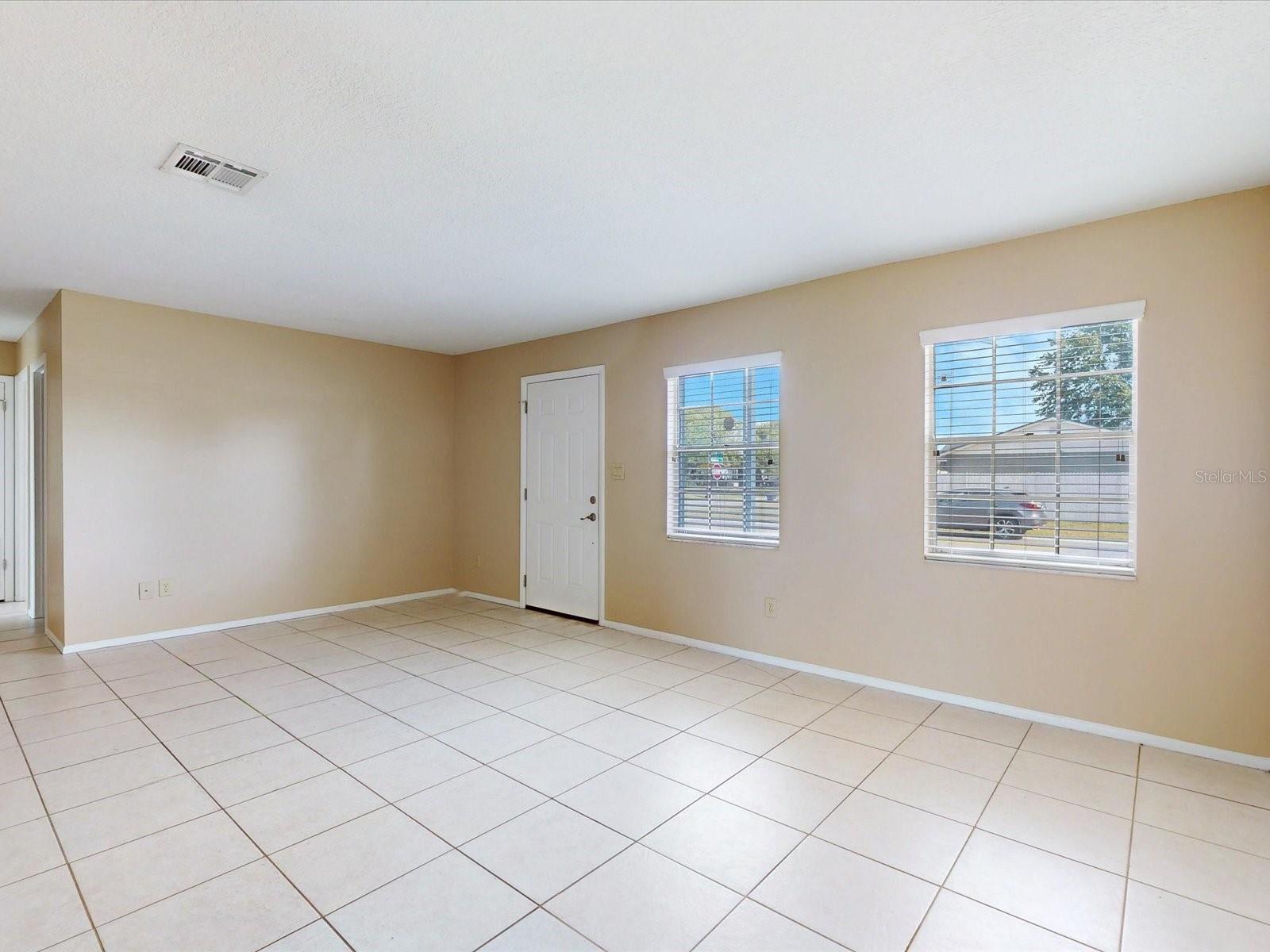 98 Pinata Court, FL