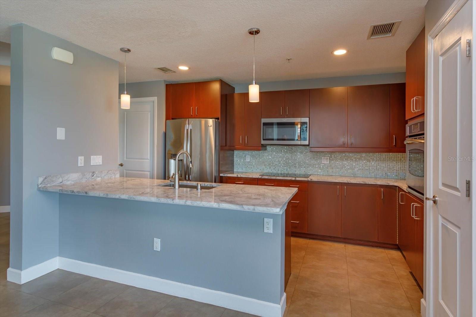 100 Eola Drive, FL