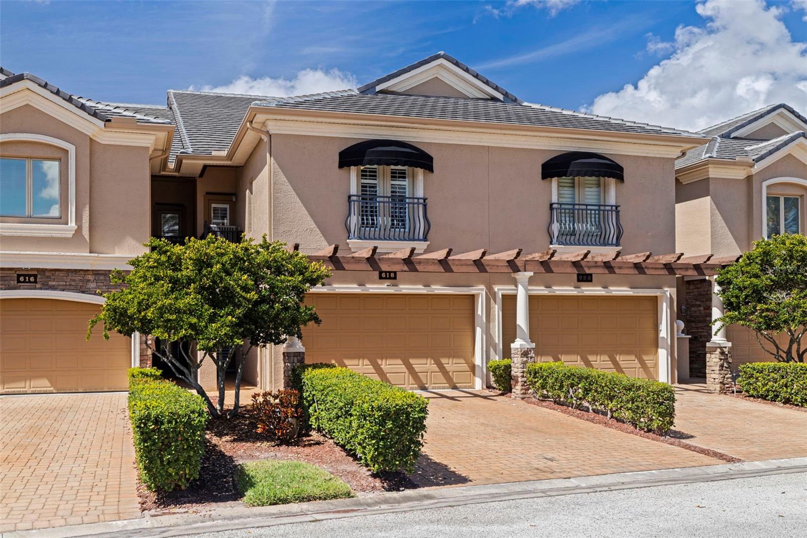 618 Saxony Boulevard, FL