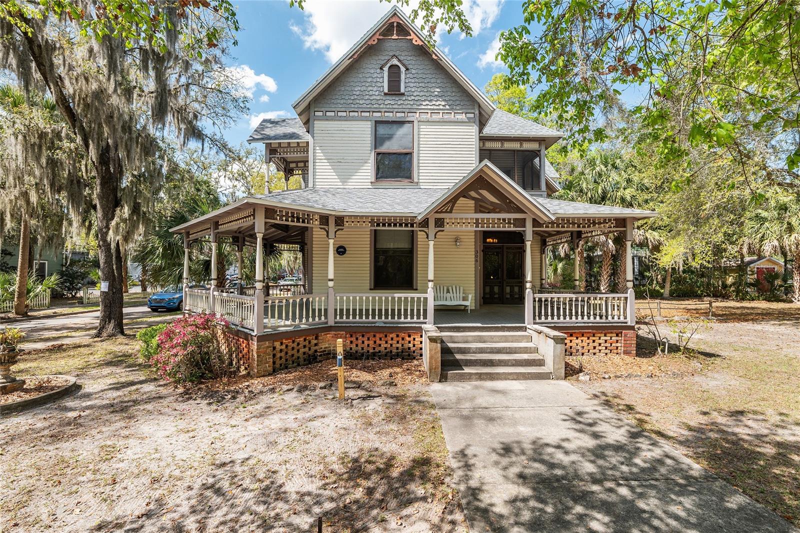 306 3rd Street, FL