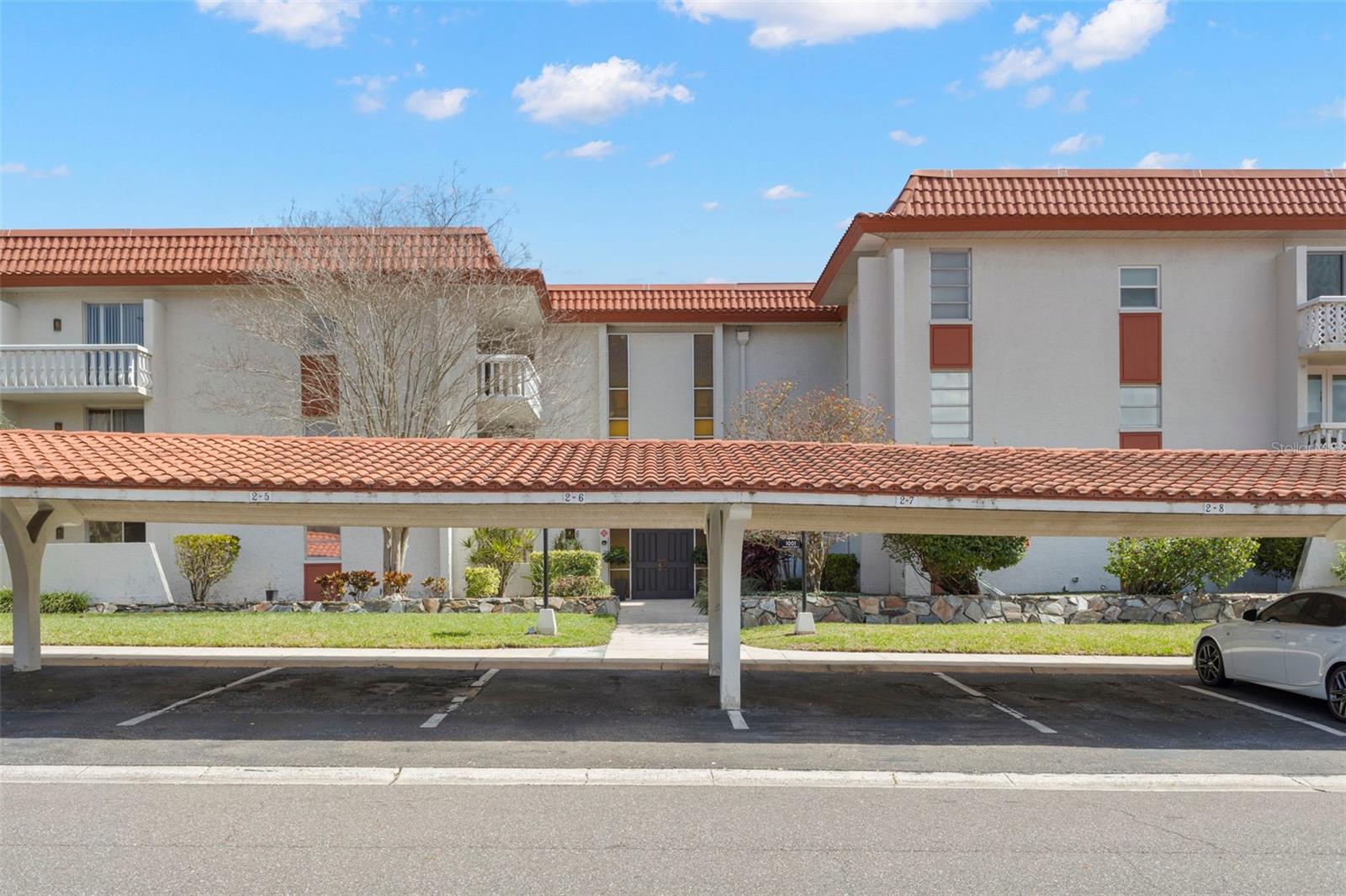 1001 Pearce Drive, FL