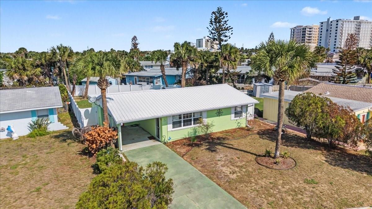 15 Alamanda Drive, FL