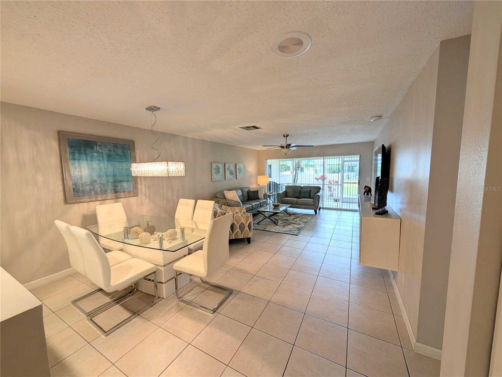 6896 Country Club Lane, FL