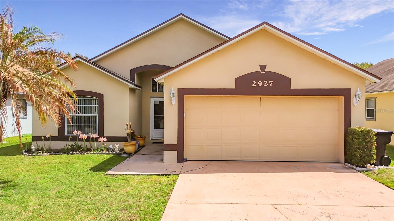 2927 Cool Breeze Circle, FL