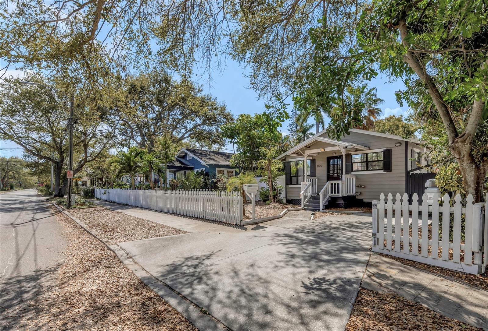1022 8th Street, FL