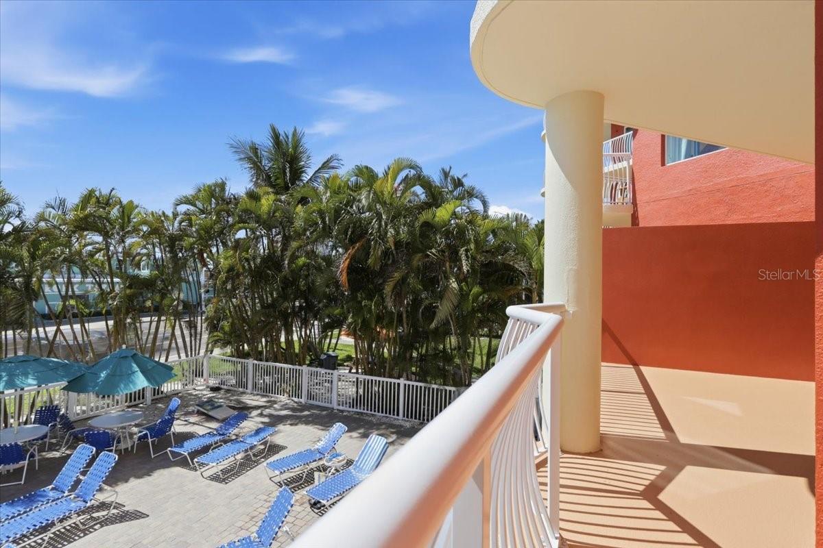 TREASURE ISLAND, FL