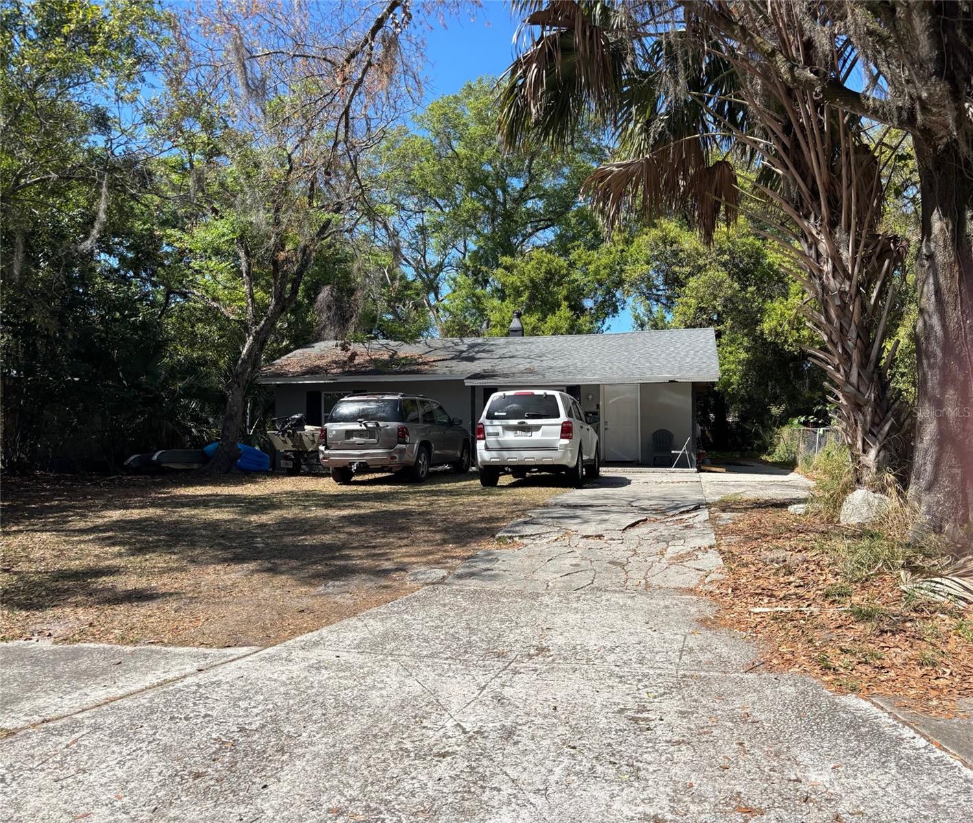 516 Dollins Avenue, FL