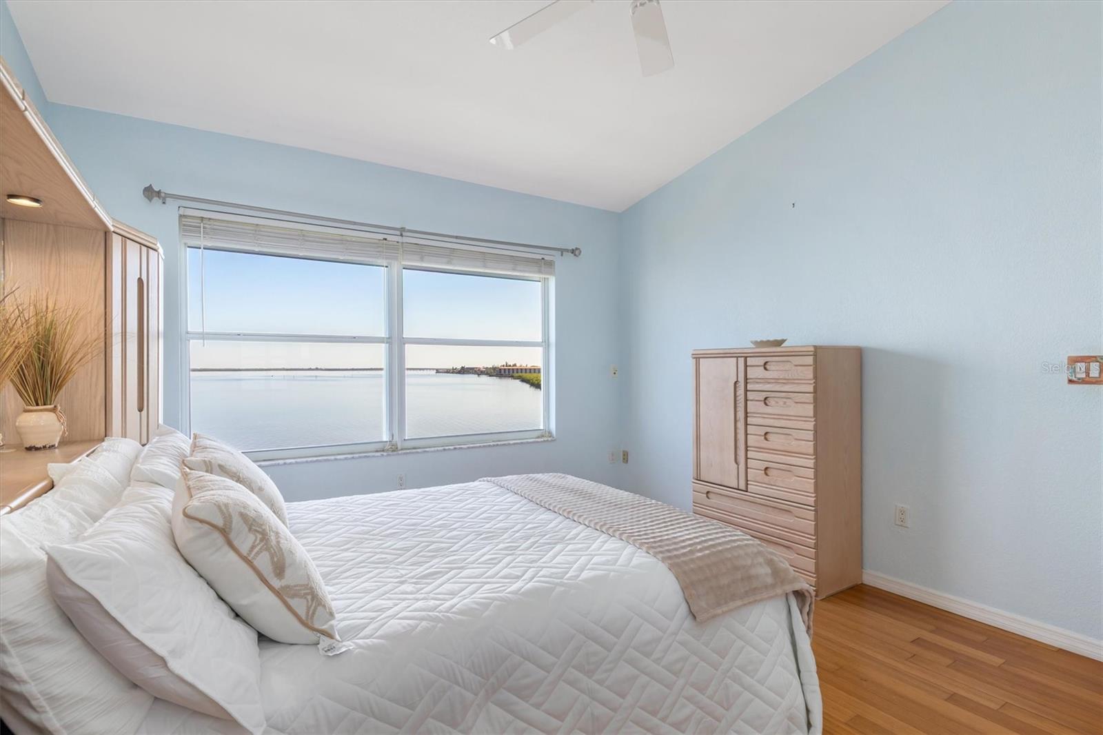 200 Harbor Walk Drive, FL