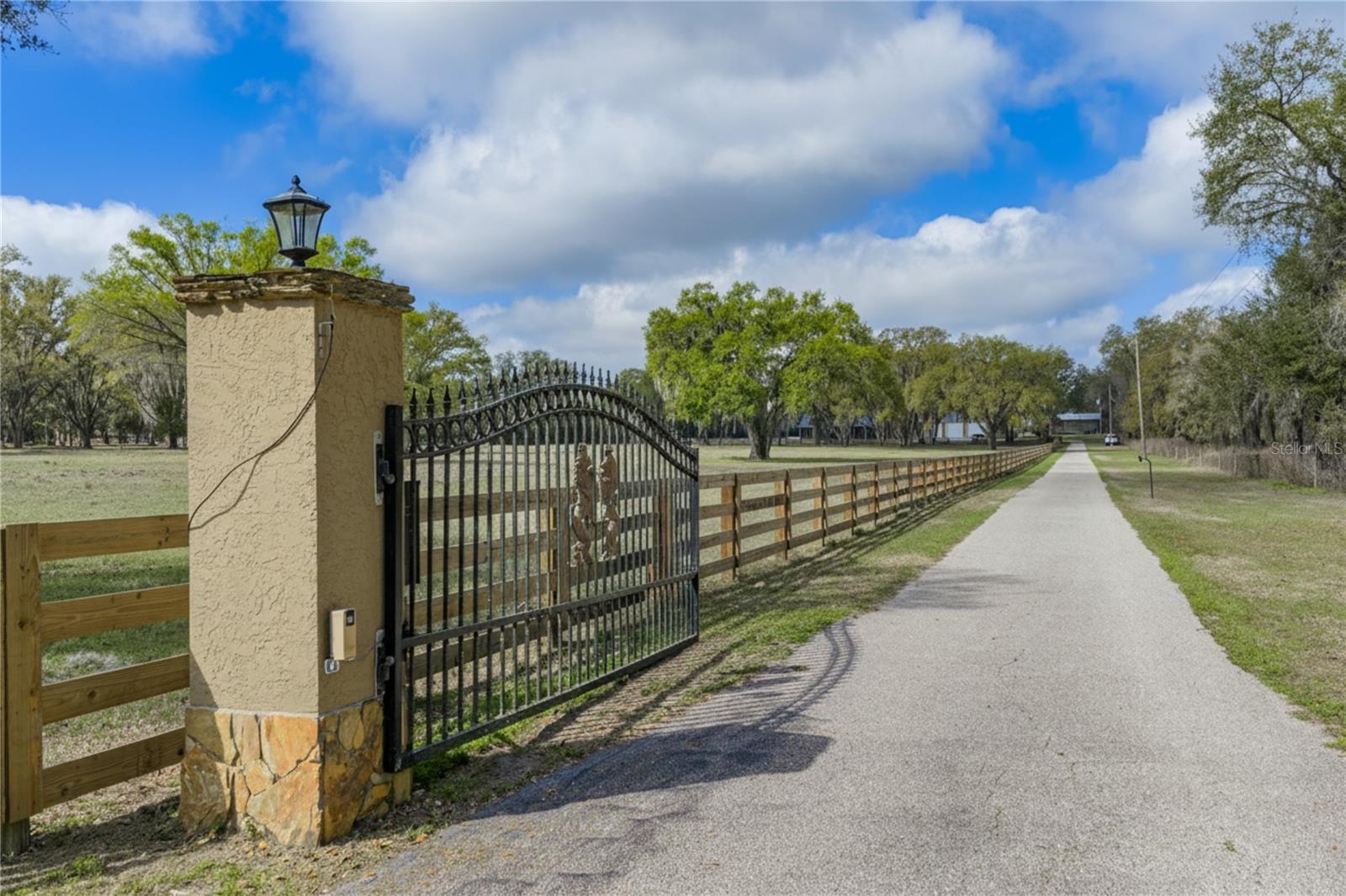 15131 Bellamy Brothers Boulevard, FL