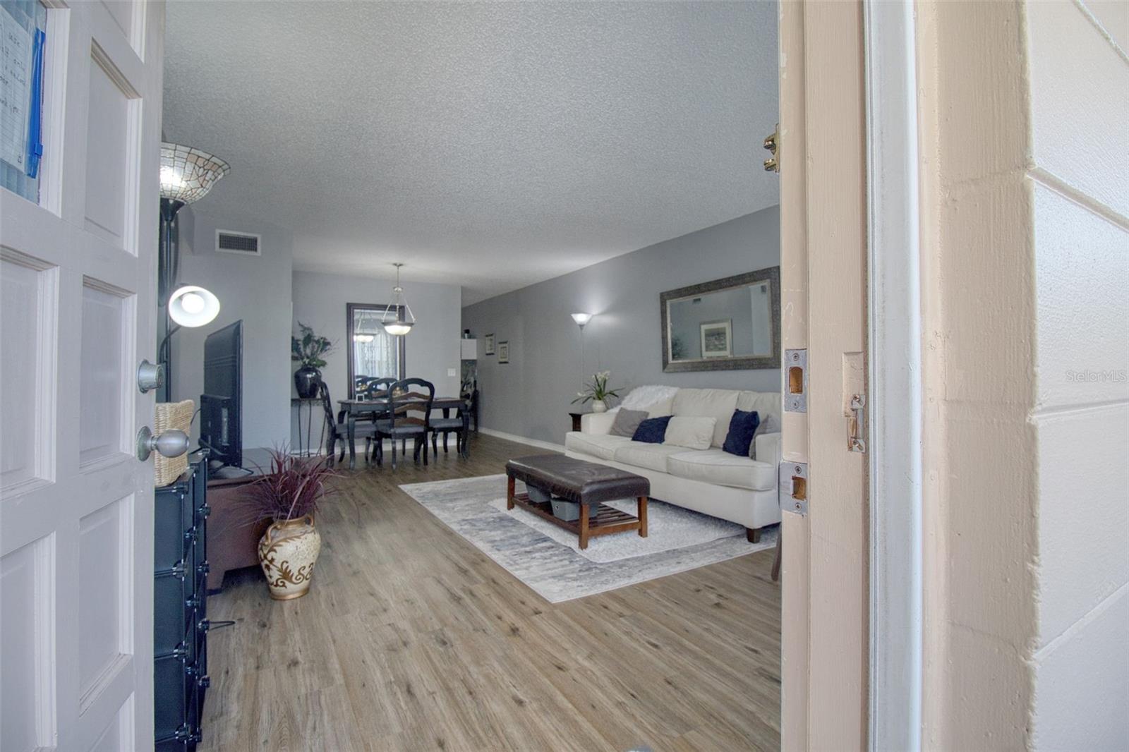 2436 Rhodesian Drive, FL