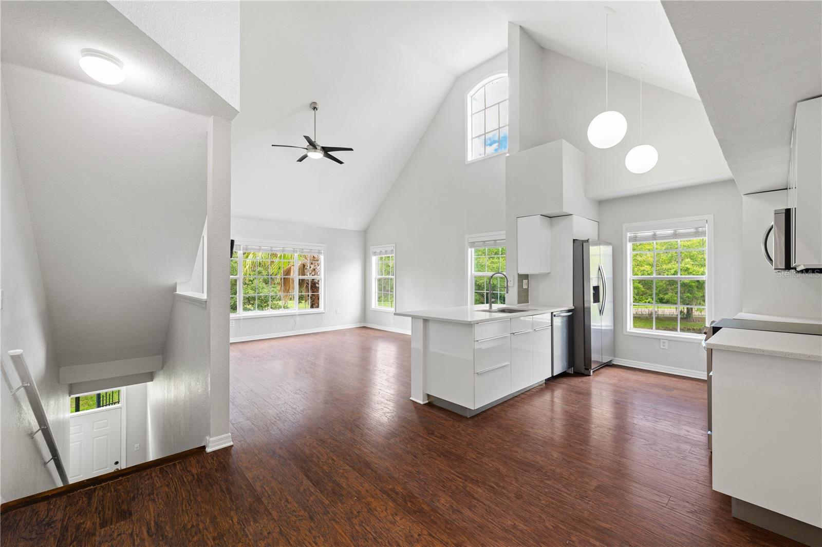9412 Lake Chase Island Way, FL