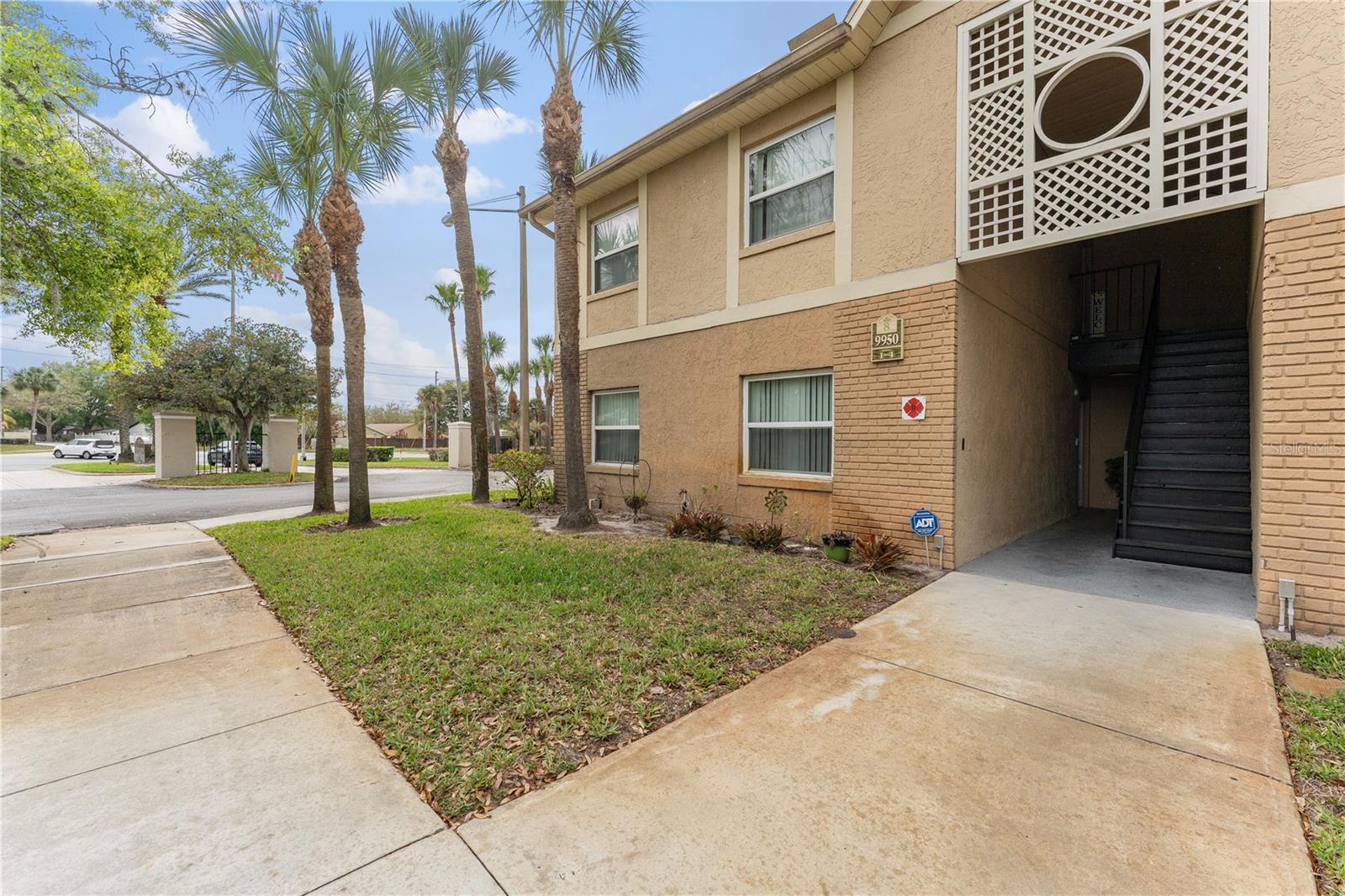 9950 Turf Way, FL