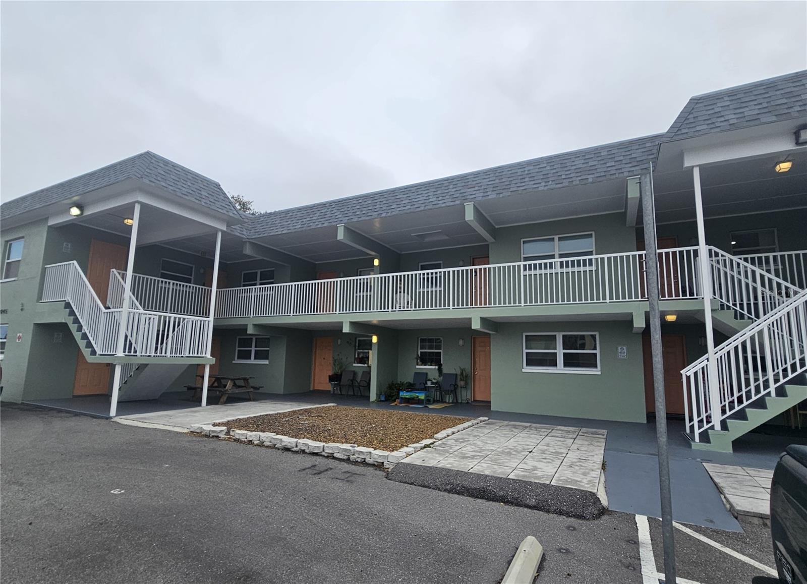 2045 Alpine Road, FL