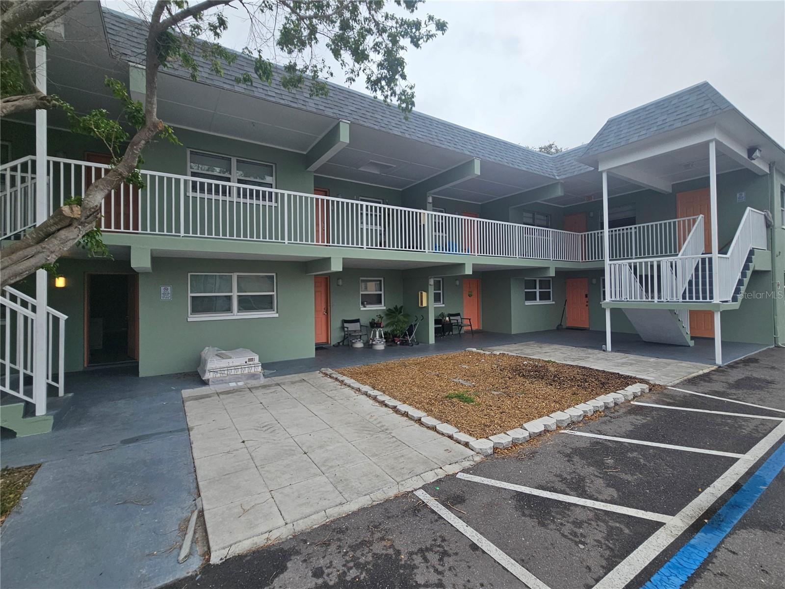 2045 Alpine Road, FL