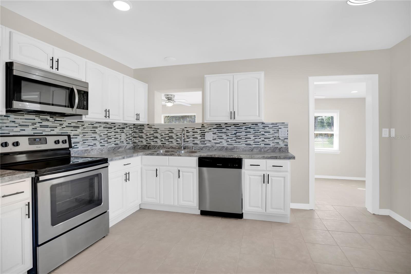1215 Counts Street, FL
