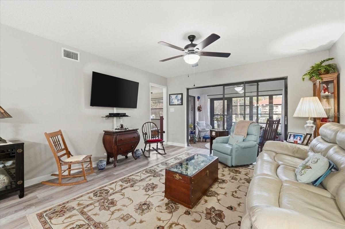 2903 Granada Court, FL