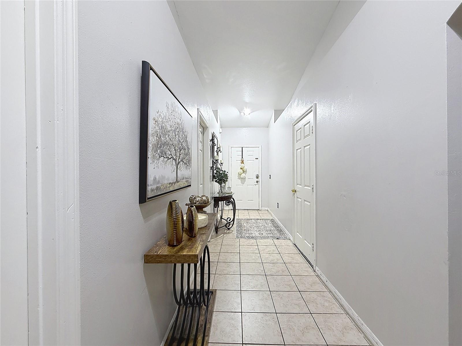 522-524 Imperial Place, FL
