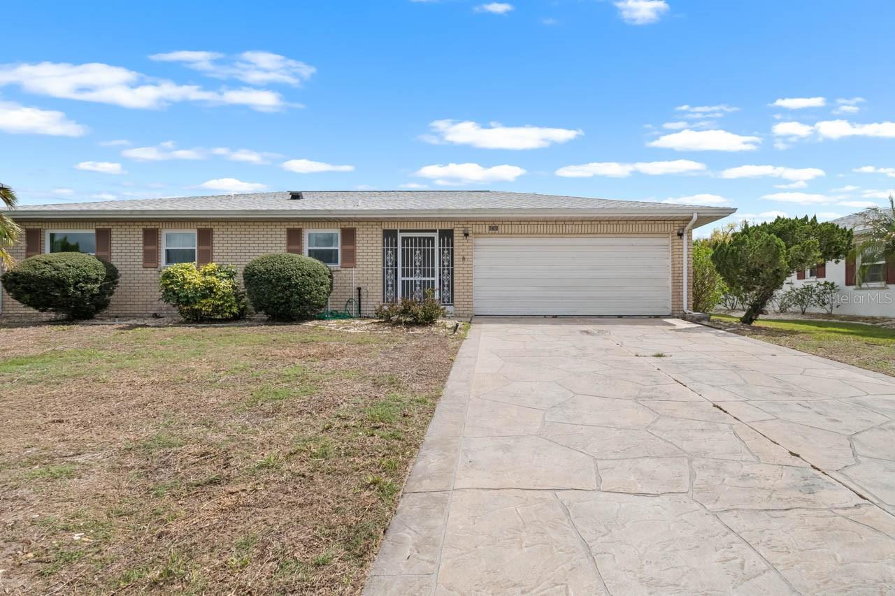 656 Fort Duquesna Drive, FL