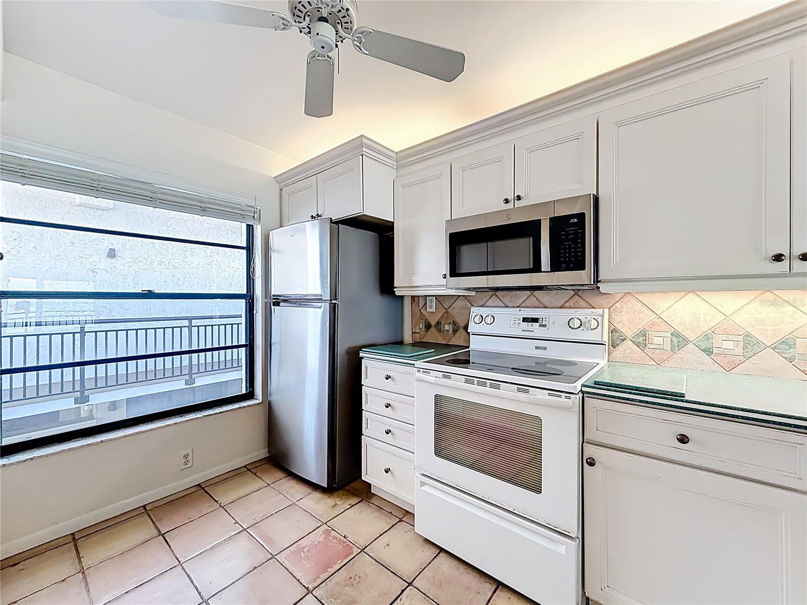 6211 Sun Boulevard, FL