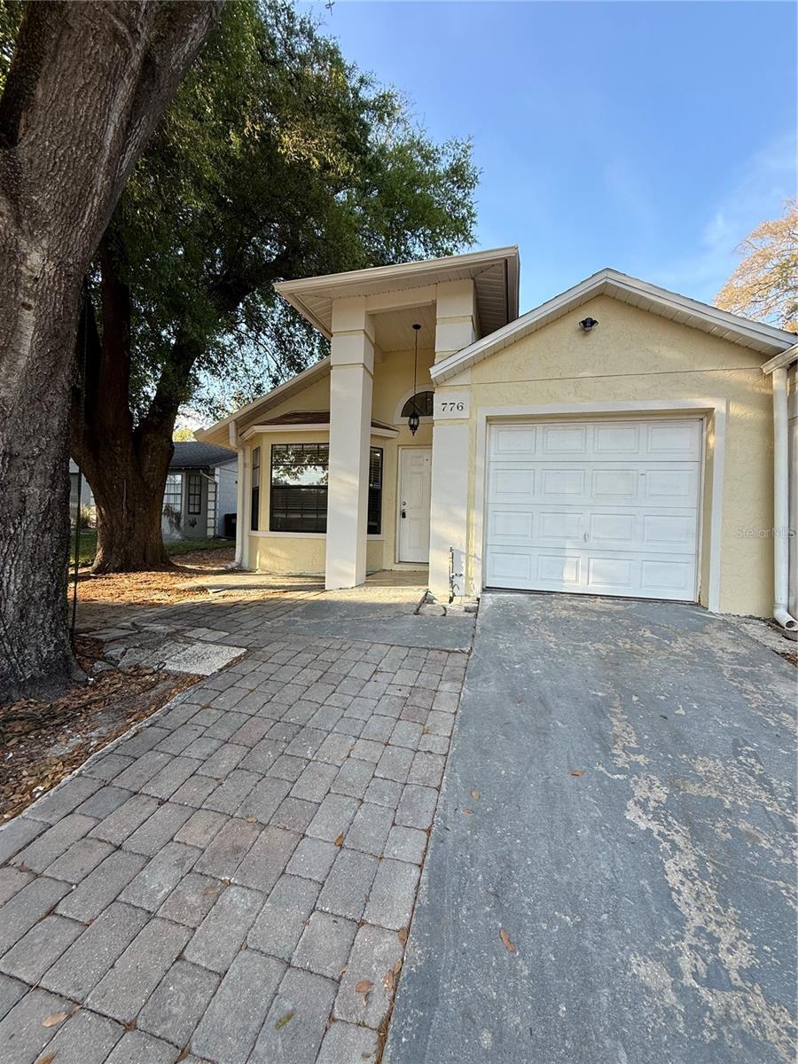 776 Wolf Creek Court, FL