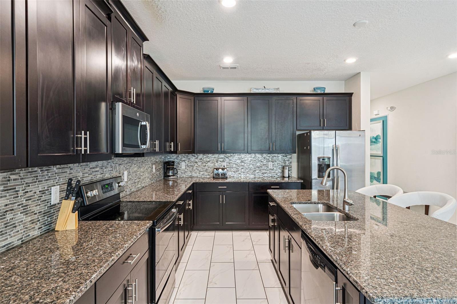 1580 Tempo Lane, FL