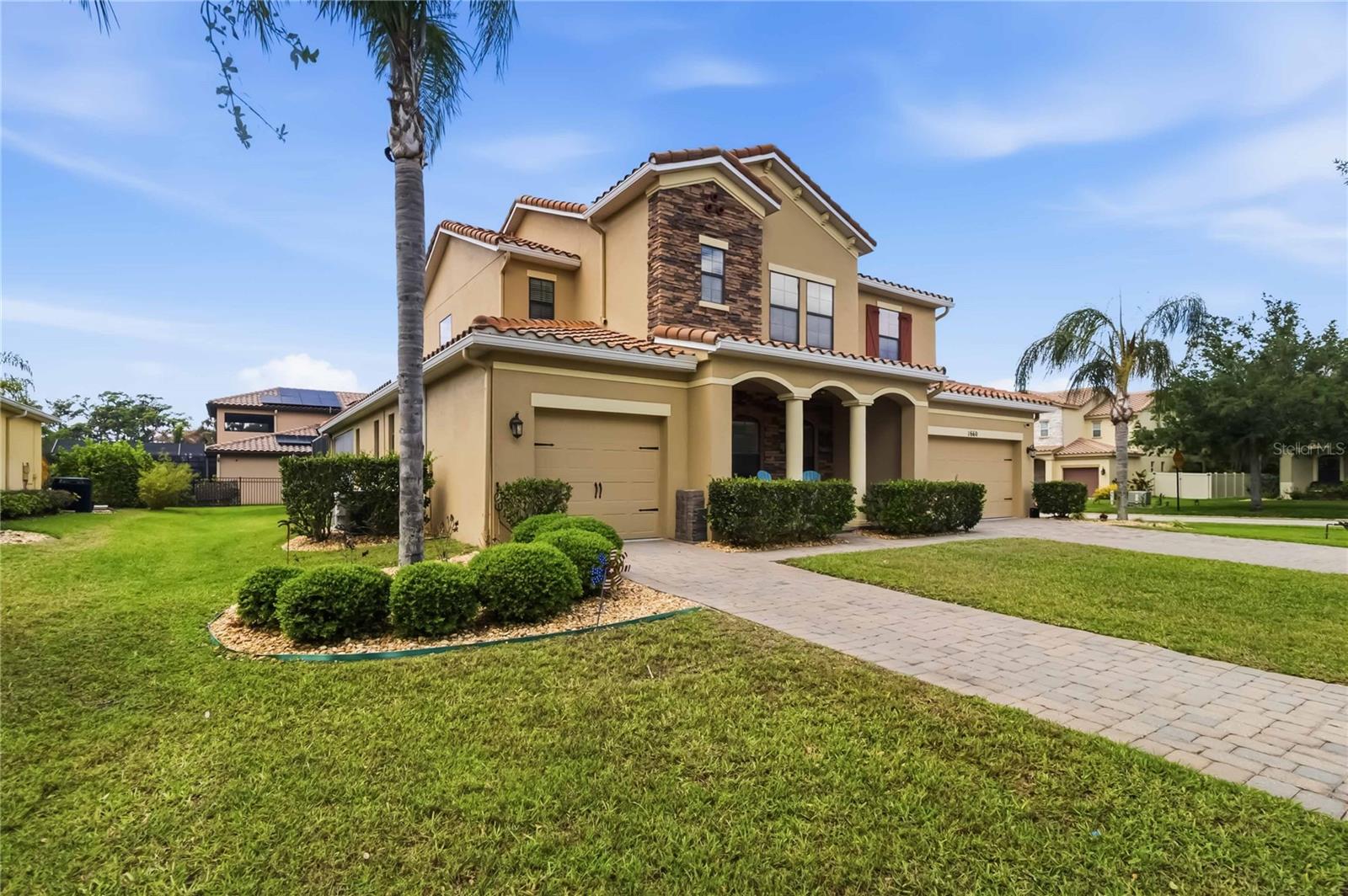 1660 Prairie Oaks Drive, FL