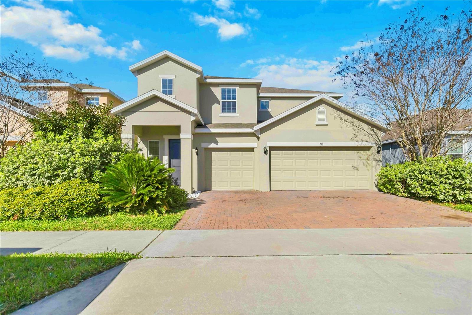 213 Trinity Ridge Circle, FL
