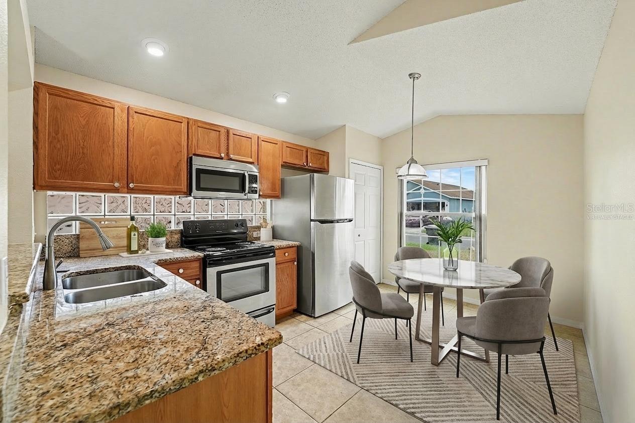 162 Canary Island Circle, FL