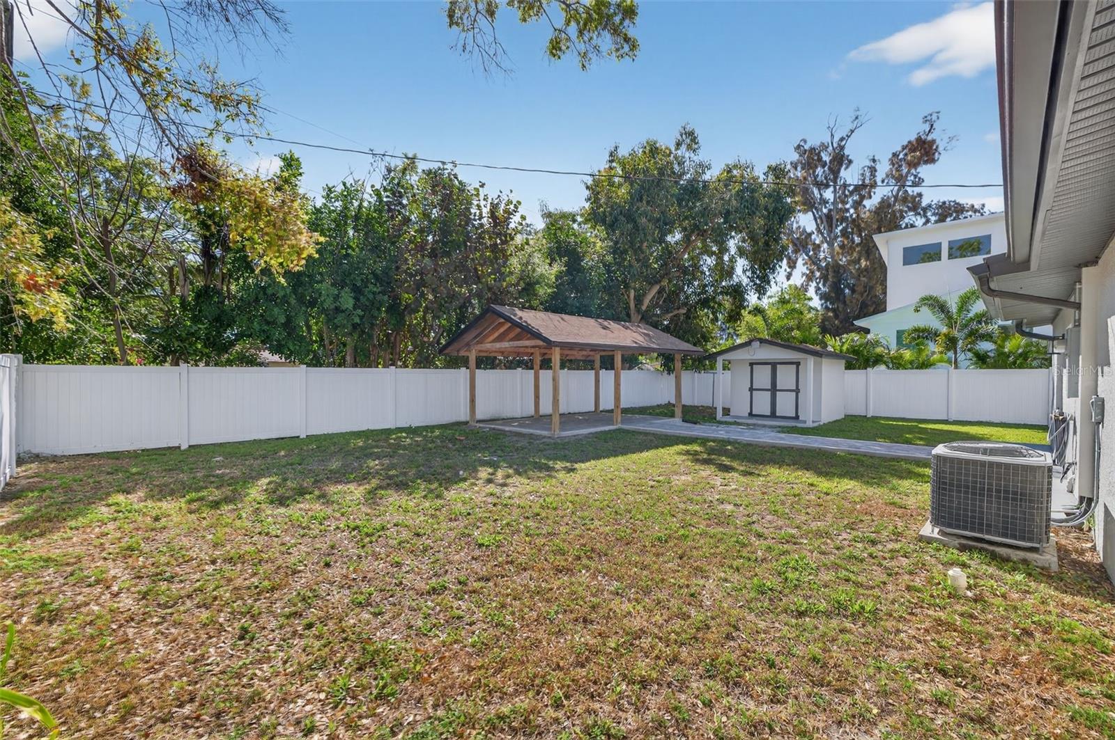 4420 Pompano Drive, FL