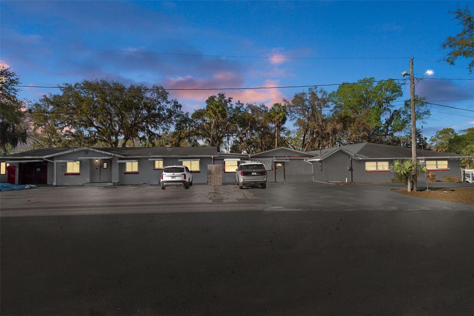 639 1st Street, FL