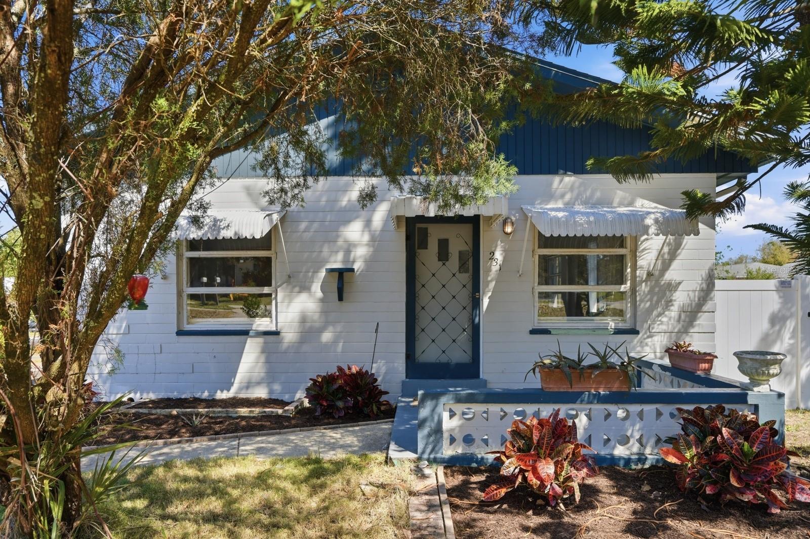 231 Ridgewood Avenue, FL