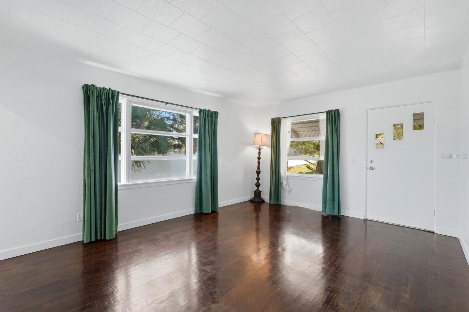 231 Ridgewood Avenue, FL