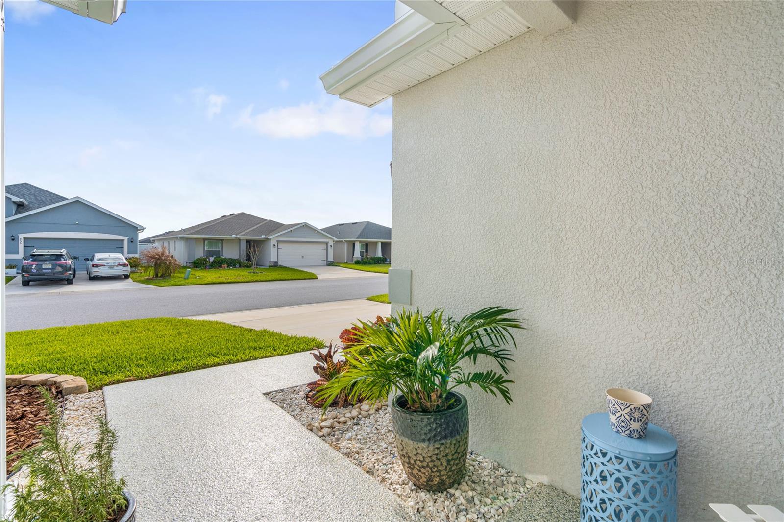 956 Aruba Avenue, FL