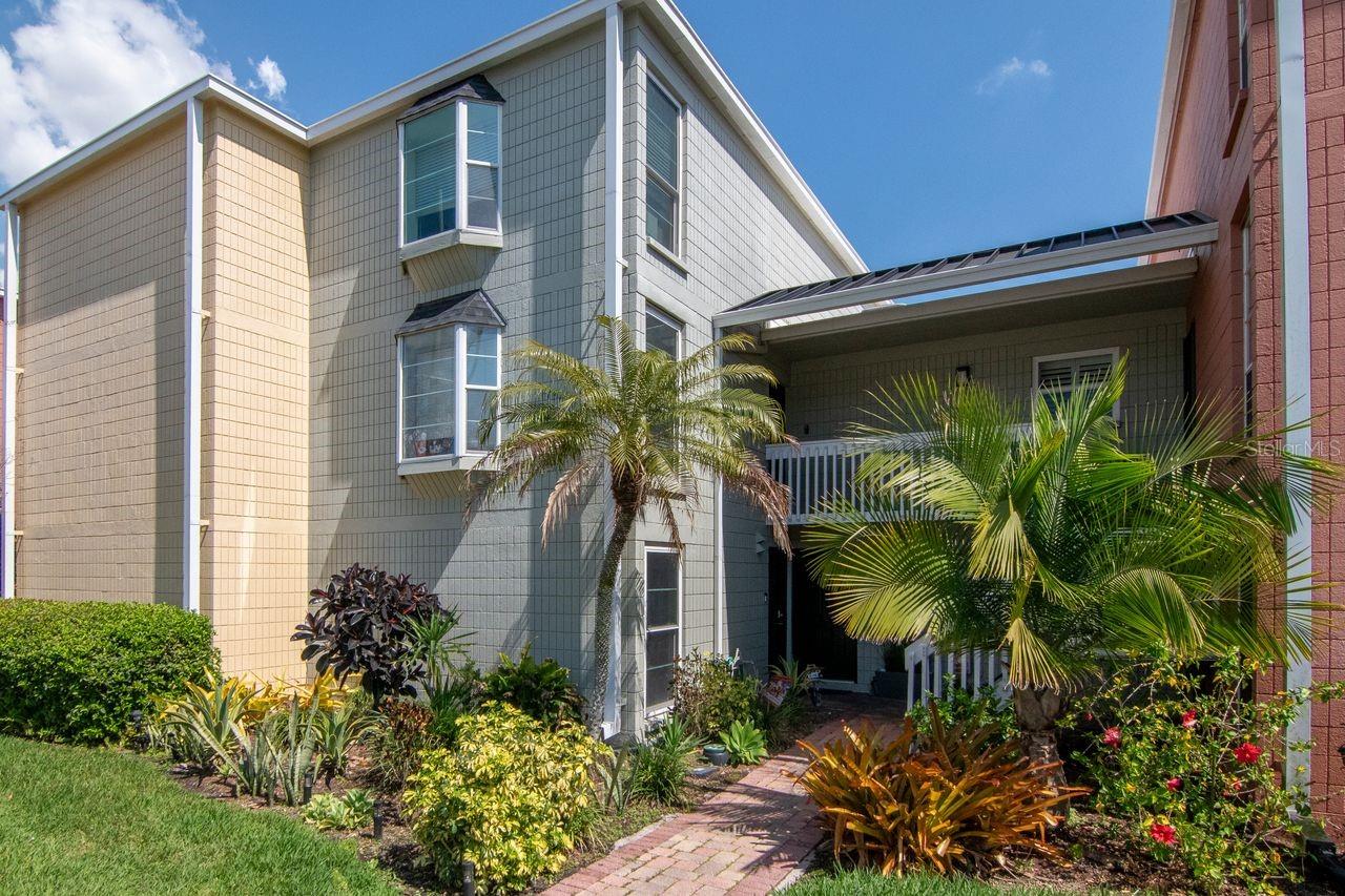 2424 Tampa Bay Boulevard, FL