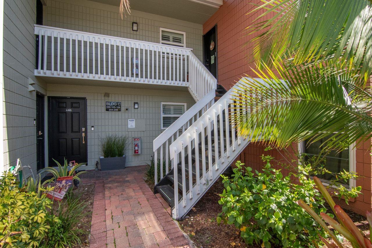 2424 Tampa Bay Boulevard, FL