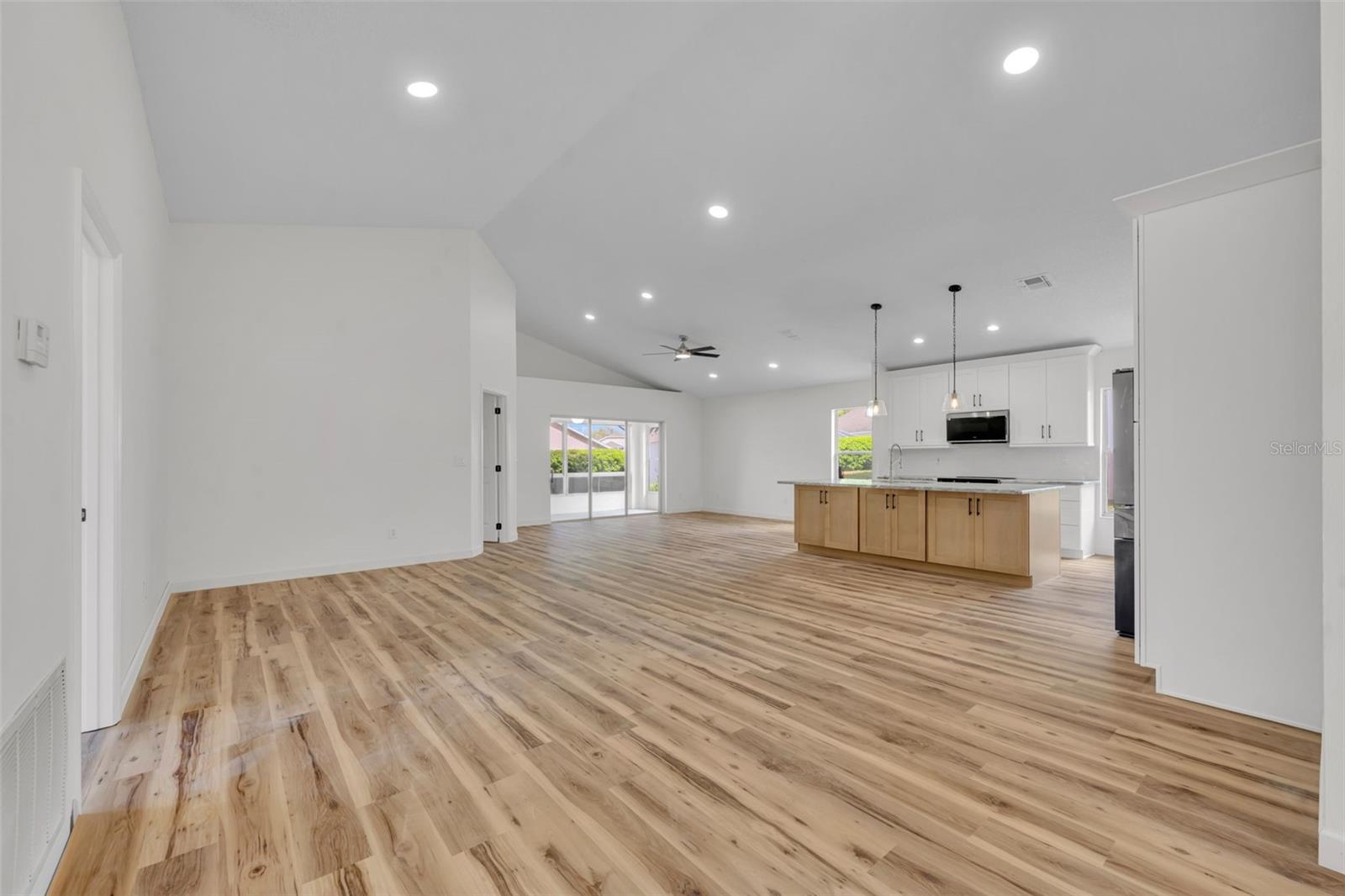 3635 Kingswood Court, FL