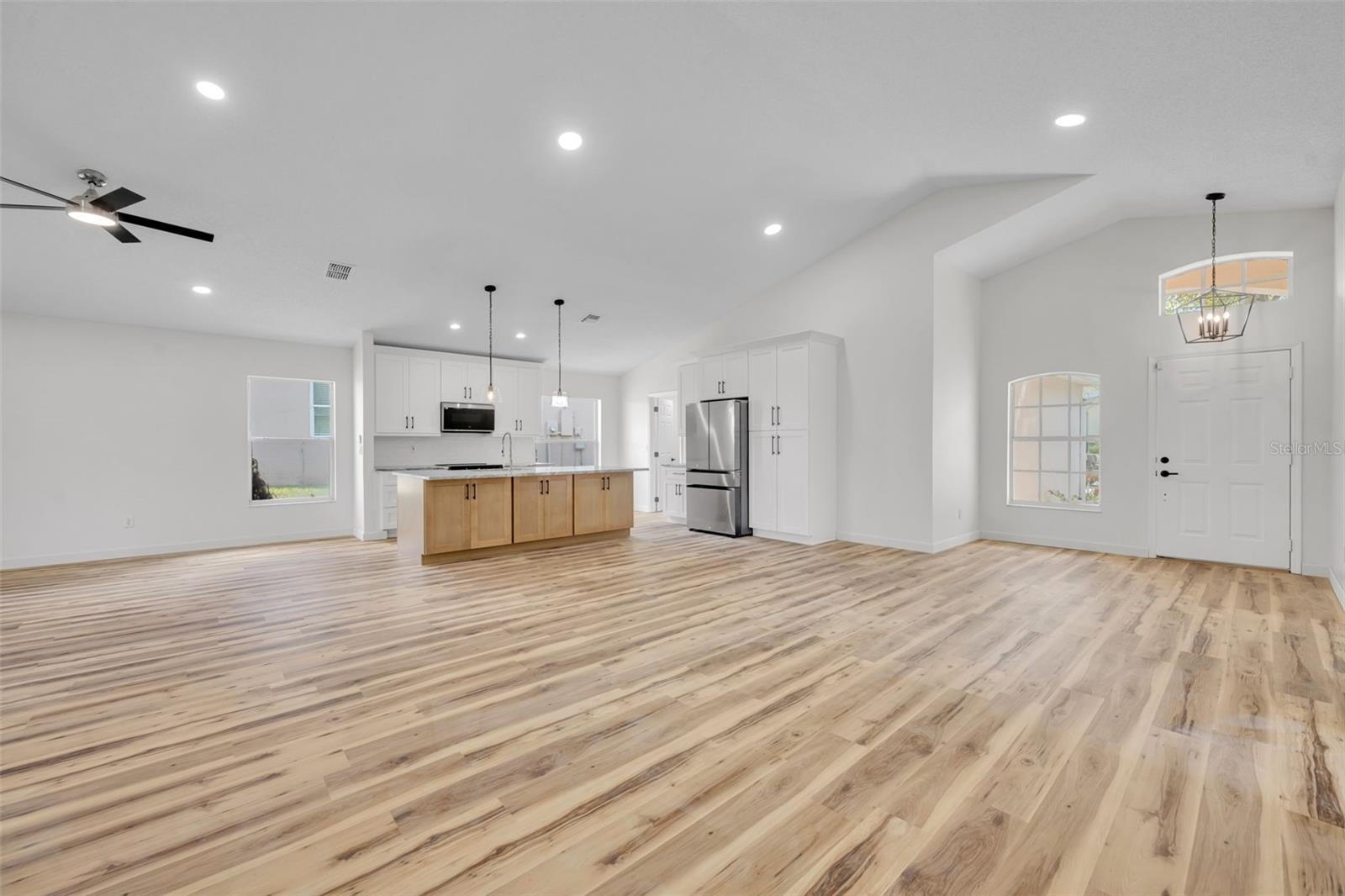 3635 Kingswood Court, FL