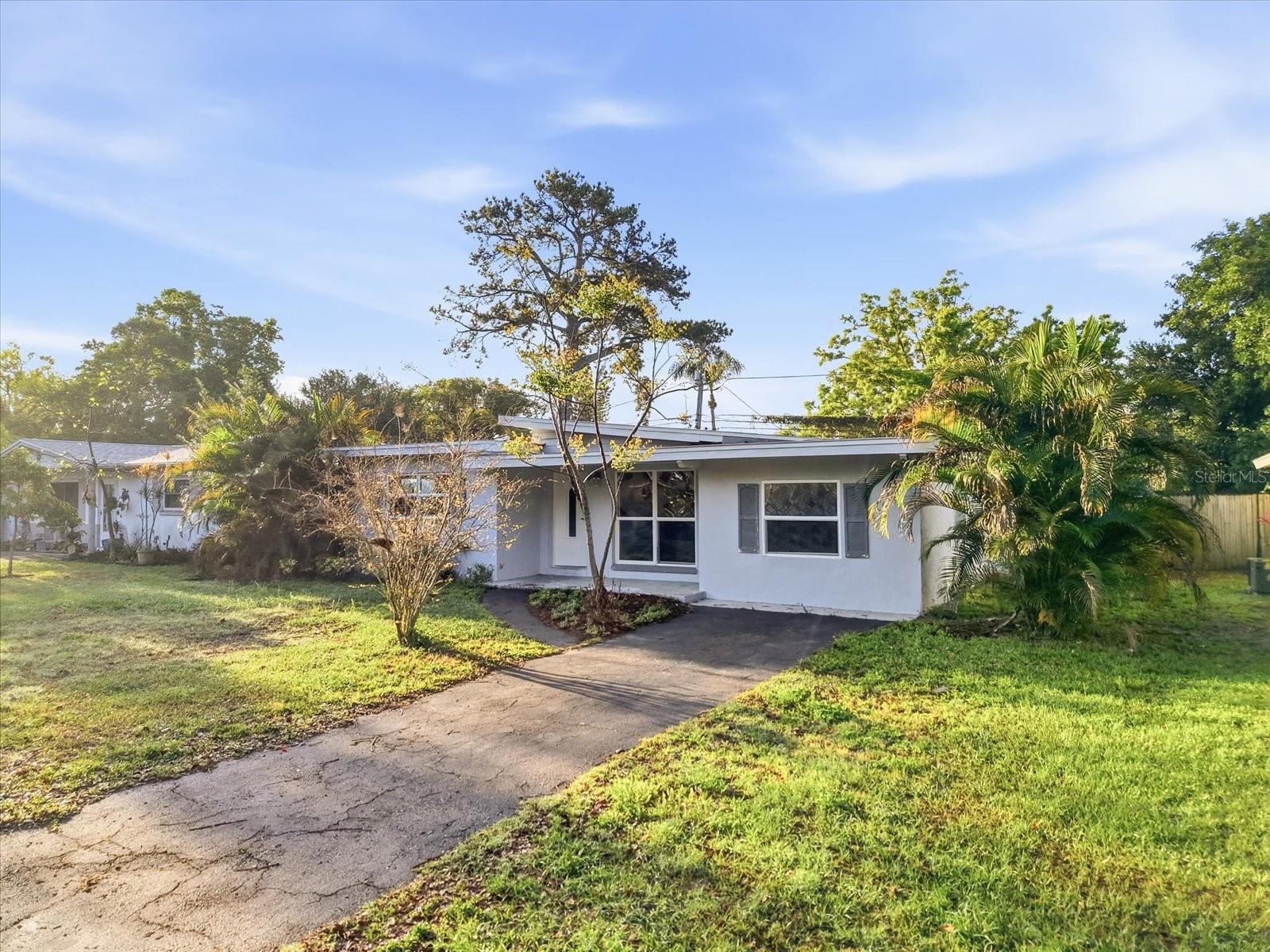 1949 Pinehurst Drive, FL